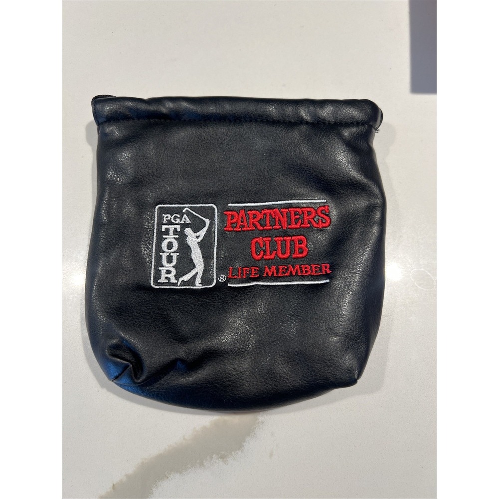 PGA TOUR Partners Club Life Member Lightweight Sports Travel Bag Black Tee Sack